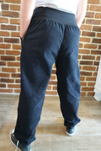 schniesel.Feincord Schwarz Baumwollschlawinerhose