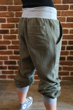 schniesel.Oliva Musselinpumphose