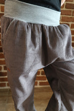 schniesel.Grau Breitcord Baumwollschlawinerhose