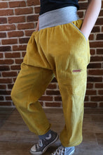 schniesel.Senfgelb Breitcord Baumwollschlawinerhose