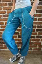 schniesel.Laguna grau Musselinpumphose