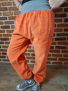 schniesel.Orange Breitcord Schlawinerbaumwollhose