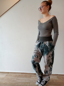schniesel.Grau Blau Batik Feincord Baumwollschlawinerhose