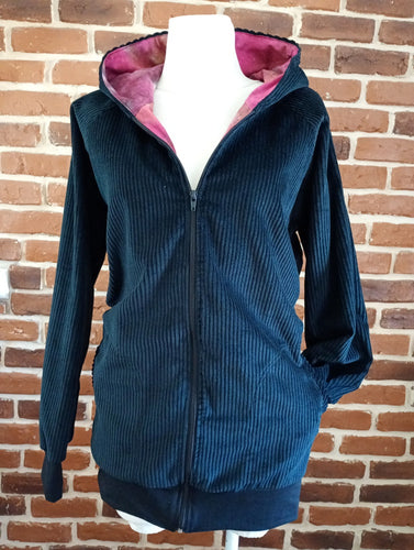 schniesel.Schwarz Batik lila Cordjacke