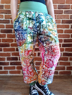 schniesel.Superbunte Grün Batik Baumwollpumphose