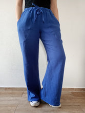 schniesel.Blau weites Bein Musselinhose