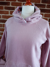 schniesel.Rosa bunte Blümchen Fleecepulli