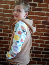 schniesel.Obstsalat Beige Sweatjacke