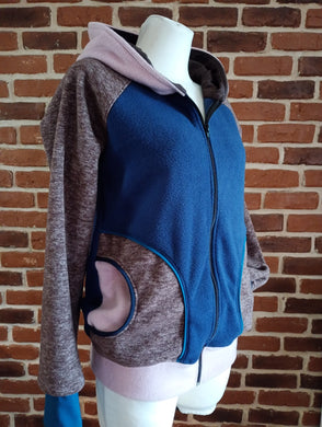 schniesel.Dunkelblau Braun Rosa Fleecejacke