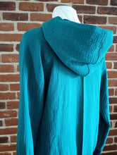 schniesel.Petrol Musselin Pulli