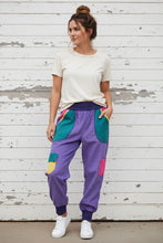 schniesel.Bunte Lila Breitcord Cargo Pumphose