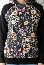 schniesel.Schwarz Blumentraum Pulli