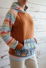 schniesel.Eulchen Rost Bunt Fleece Pulli