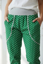 schniesel.Grün Sterne Grau Baumwollpumphose