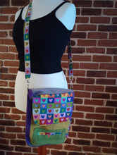 schniesel.Kunternunte Herzle Breitcord Handtasche