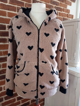 schniesel.Beige Herzchen Teddyjacke