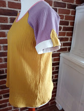 schniesel.Senfgelb Beere Musselinshirt