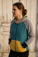 schniesel.Petrol Grau Senfgelb Streifen Cordjacke