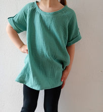 schniesel.Aquablau Musselinshirt