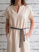 schniesel.Creme Leo Musselin Kleid