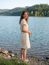 schniesel.Creme Leo Musselin Kleid