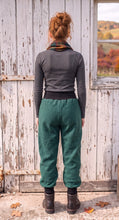 Waldgrün Schwarz Walkhose