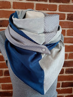 Blau Grau Sternchen Dreieckstuch