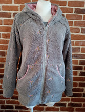 Grau Blümchen Altrosa Teddyjacke