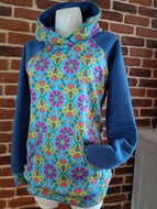 schniesel.Jojo Bunter Pink Blau Blumen Pulli