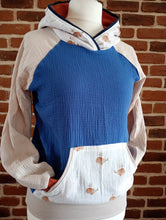 schniesel.Blau Beige Wale Musselin Pulli
