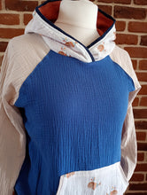 schniesel.Blau Beige Wale Musselin Pulli