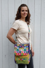 schniesel.Kunternunte Herzle Breitcord Handtasche