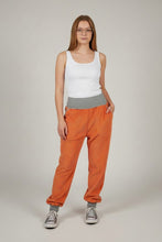schniesel.Orange Breitcord Schlawinerbaumwollhose